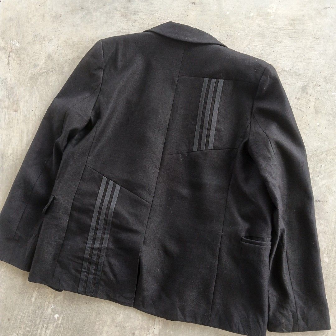 Adidas x danielle cathari 3 stripes blazer (Category: Coats, Jackets and Outerwear) located in Manila. Submitted by leighdizon22 (Listing ID 1468841820, Image 2). Description: Adidas x danielle cathari 3 stripes blazer width: 21 length:27 condition: 9.5/10 color rate: 9.5/10.