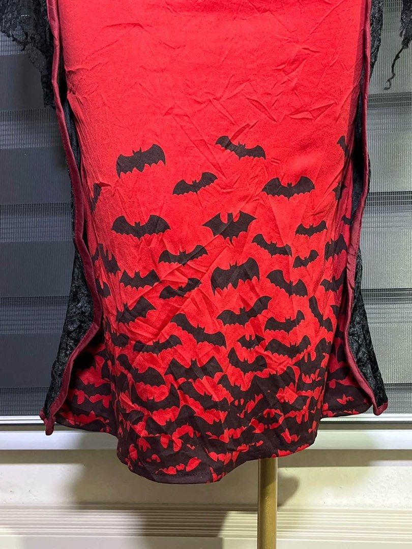 Adult Bat Costume (Category: Dresses) located in Caloocan City. Submitted by discusonlineshop (Listing ID 1468713361, Image 3). Description: medium.