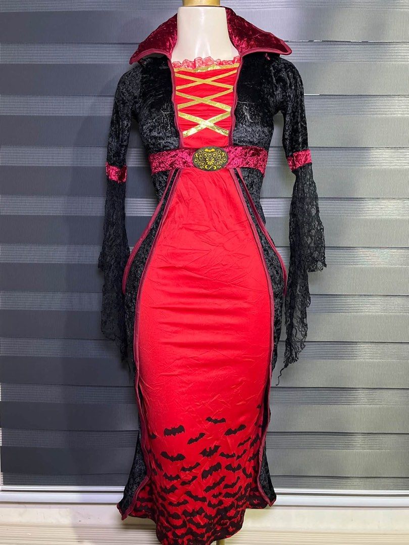 Adult Bat Costume (Category: Dresses) located in Caloocan City. Submitted by discusonlineshop (Listing ID 1468713361, Image 1). Description: medium.