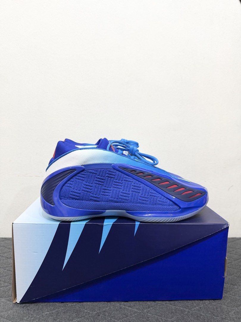 AE 2 MAGPAKITANG GILAS Size 10 (Category: Sneakers) located in Paranaque City. Submitted by tellemkicks (Listing ID 1468803735, Image 1). Description: for sale or trade ae 2 magpakitang gilas size 10 brandnew with box ₱4,995 only! PARAÑAQUE LOCATION 📍.