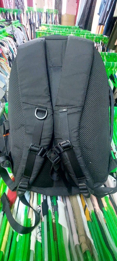 Aer X-Pac Day Pack 3 Black Backpack (Category: Backpacks) located in Puerto Princesa. Submitted by YeSurJOMS (Listing ID 1468851976, Image 3). Description: - Model: Aer Day Pack 3 (X-Pac Edition) - Color: Black with vibrant orange interior lining - Material: Weather-resistant, durable X-Pac fabric - Hardware: Secure and sleek Fidlock buckle hardware - Storage: Convenient vertical front zip pocket - Comfort: Padded mesh shoulder straps for all-day