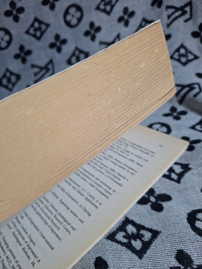 Affluenza by Oliver James (Category: Storybooks) located in Puerto Princesa. Submitted by beepbobib (Listing ID 1468902959, Image 3). Description: Please keep in mind that these are second-hand books, so kindly manage your expectations. ⭐️ I can send more pictures upon request. ⭐️ Payment-first policy. ⭐️ No rush shipping, please. ⭐️ The miner will shoulder the shipping fee (SF). Our courier is J&T ⭐️can do meet up in : Baywalk Puerto Princesa ⭐️