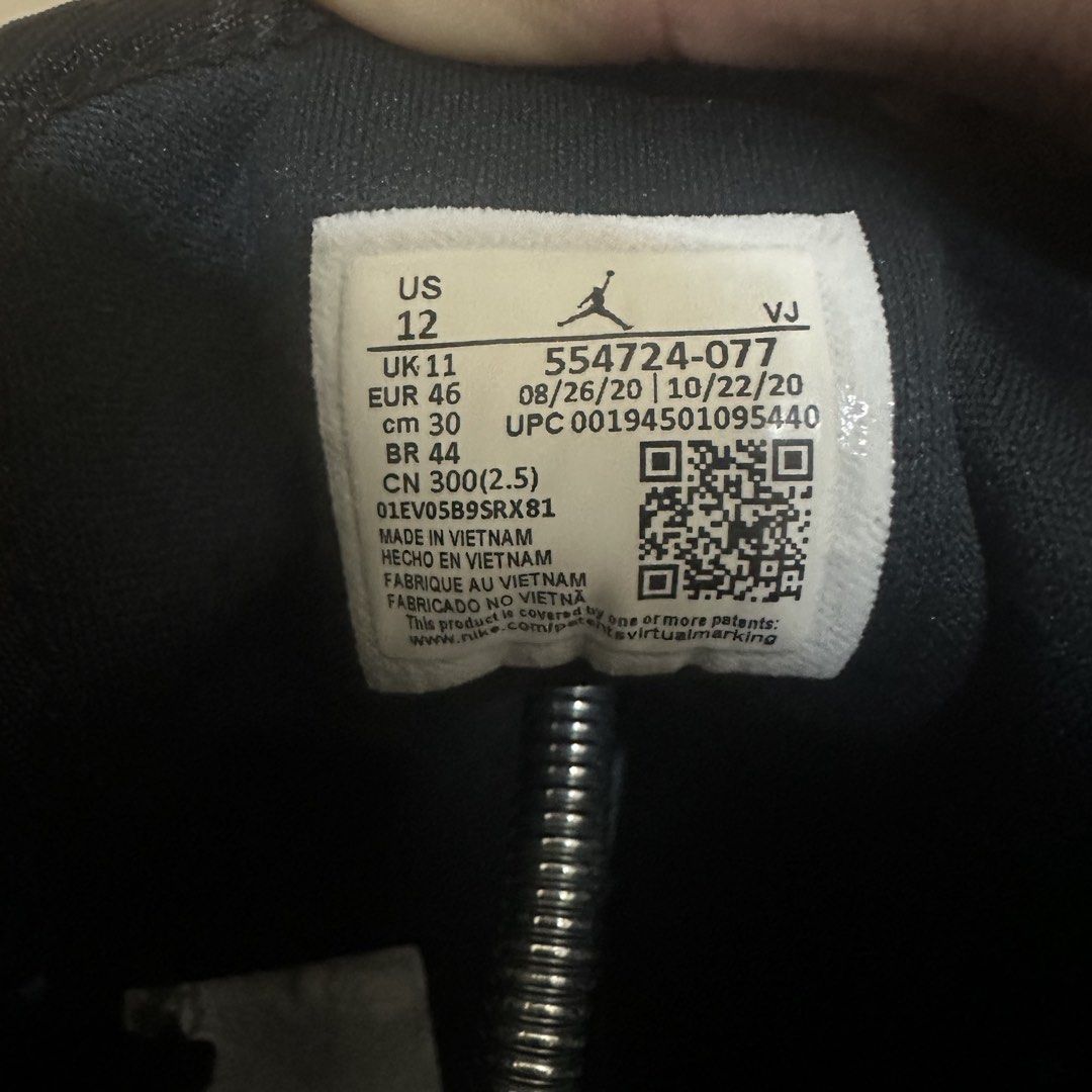Air Jordan 1 Mid Royal Blue (Category: Sneakers) located in Bauang. Submitted by jrnarch (Listing ID 1468812327, Image 3). Description: Issues: -Sole separation -Heel drags -Discoloration.