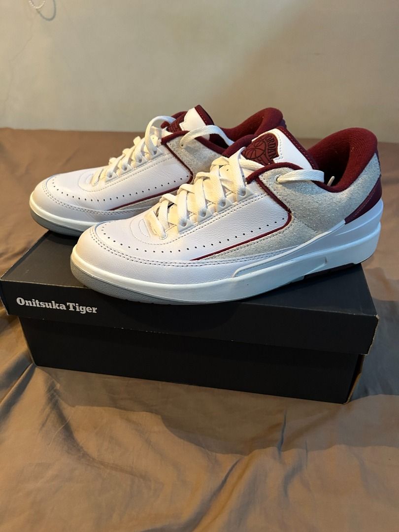 Nike Air Jordan 2 Low Cherrywood (Category: Sneakers) located in Meycauayan. Submitted by richie1967 (Listing ID 1468817329, Image 2). Description: Nike Air Jordan 2 Low Cherrywood Size: 9 US Bought in the US Selling for 3,200 pesos replacement box only Used 2-3x RFS: Decluttering Meetups: Trinoma/Sm north, Makati area, Taft/Pedro Gil Manila.
