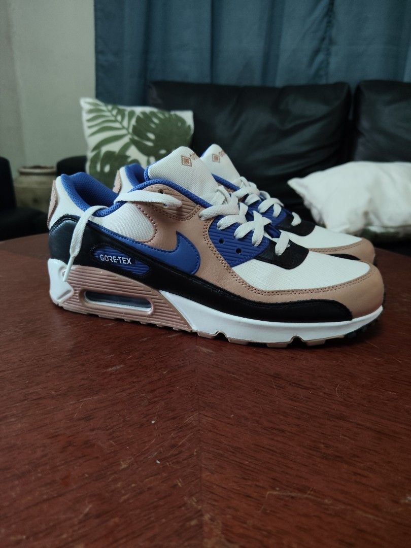 AIRMAX 90 GORE TEX "LAPIS" (Category: Casual Shoes) located in Manila. Submitted by evo_kim (Listing ID 1468744816, Image 2). Description: -negotiable - size 9.5 us -Brandnew, never been used -bulacan loc rfs: not my size.