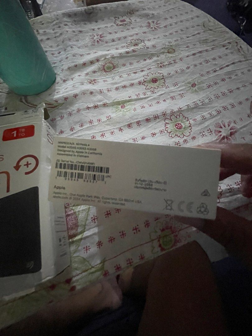 airpods 4 brandnew (Category: Headphones & Headsets) located in Manila. Submitted by hometechieonlineshop (Listing ID 1468725628, Image 3). Description: sealed cavite location airpods 4.