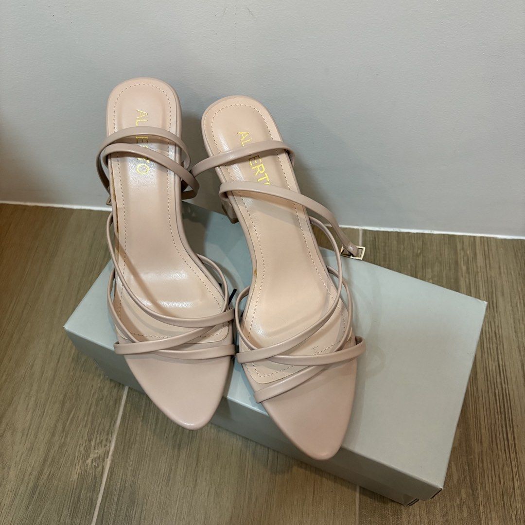 Alberto Strappy Heels (Category: Heels) located in Angeles City. Submitted by declutteredcloset_ (Listing ID 1468733338, Image 1). Description: .