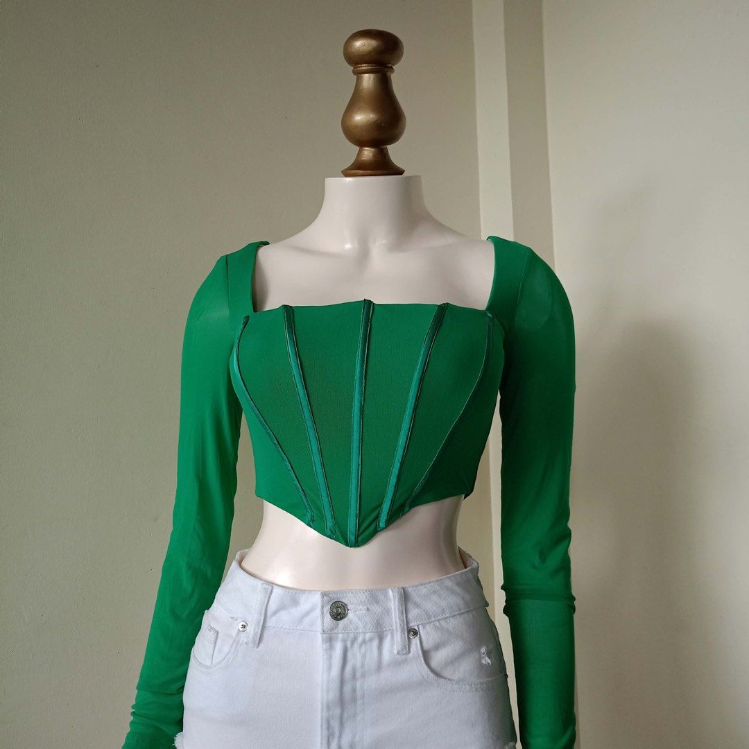 Alive green top (Category: Others Tops) located in Barugo. Submitted by green.trendsetter (Listing ID 1468816330, Image 2). Description: AUSSIE PRELOVED FINDS Australian brand tops. Shop your next wardrobe favourite at a preloved price! 📌 SHOP REMINDERS — PLEASE READ BEFORE BUYING ❌ NO CANCELLATION once your order is confirmed. ❌ NO FUSSY BUYERS — please read the details and check all photos before buying. ❌ NO RETURN / NO EXCHANGE. ❌ NO RUSH SH