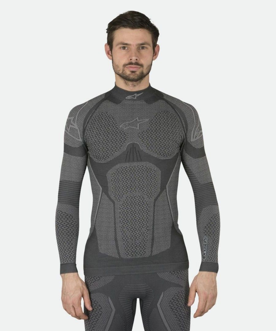 Alpinestars Ride Tech Winter Baselayer Top (Category: Coats, Jackets and Outerwear) located in Himamaylan. Submitted by thriftsouth6108 (Listing ID 1468850879, Image 2). Description: Alpinestars Ride Tech Winter Baselayer Top dimes: 15 x 27 ( Stretchable fabric ) XL-XXl on tag but also can fit to large as new condition no issue Colorate: 10/10 condition: 9.8/10 Description Winter Tech Performance underwear is part of Alpinestars’ range of base la