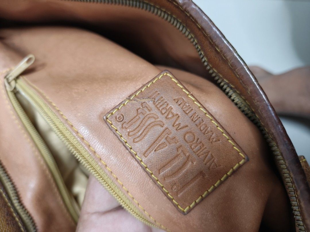 Alviero martini (Category: Luxury Bags & Wallets) located in Paranaque City. Submitted by judy.arquillos (Listing ID 1468768365, Image 3). Description: ALVIERO MARTINI MADE IN ITALY LIGHTLY USED DETAILS INDICATED SEE TO APPRECIATE 2500+SHIP J&T LALAMOVE.