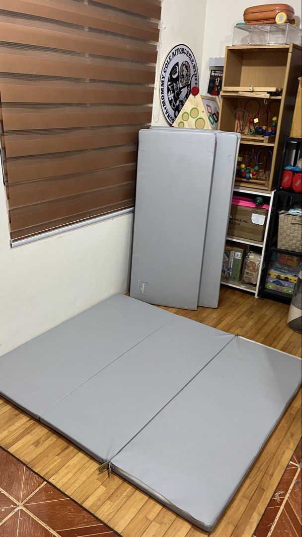 Alzipmat Bumper Bed multi use (Category: Cots & Cribs) located in Santa Rosa. Submitted by mommy.cole.affordable.stuff (Listing ID 1468903483, Image 3). Description: .