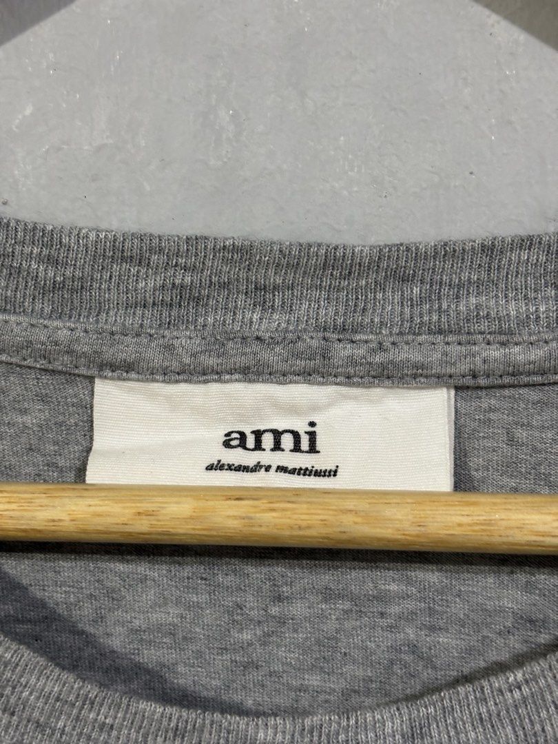 AMI (Category: Tshirts & Polo Shirts ) located in Cebu City. Submitted by giant_gems.ph (Listing ID 1468886126, Image 3). Description: GOOD CONDITION WIDTH 22 LENGTH 27 NO ISSUE NEED WASH FOR SAFETY.