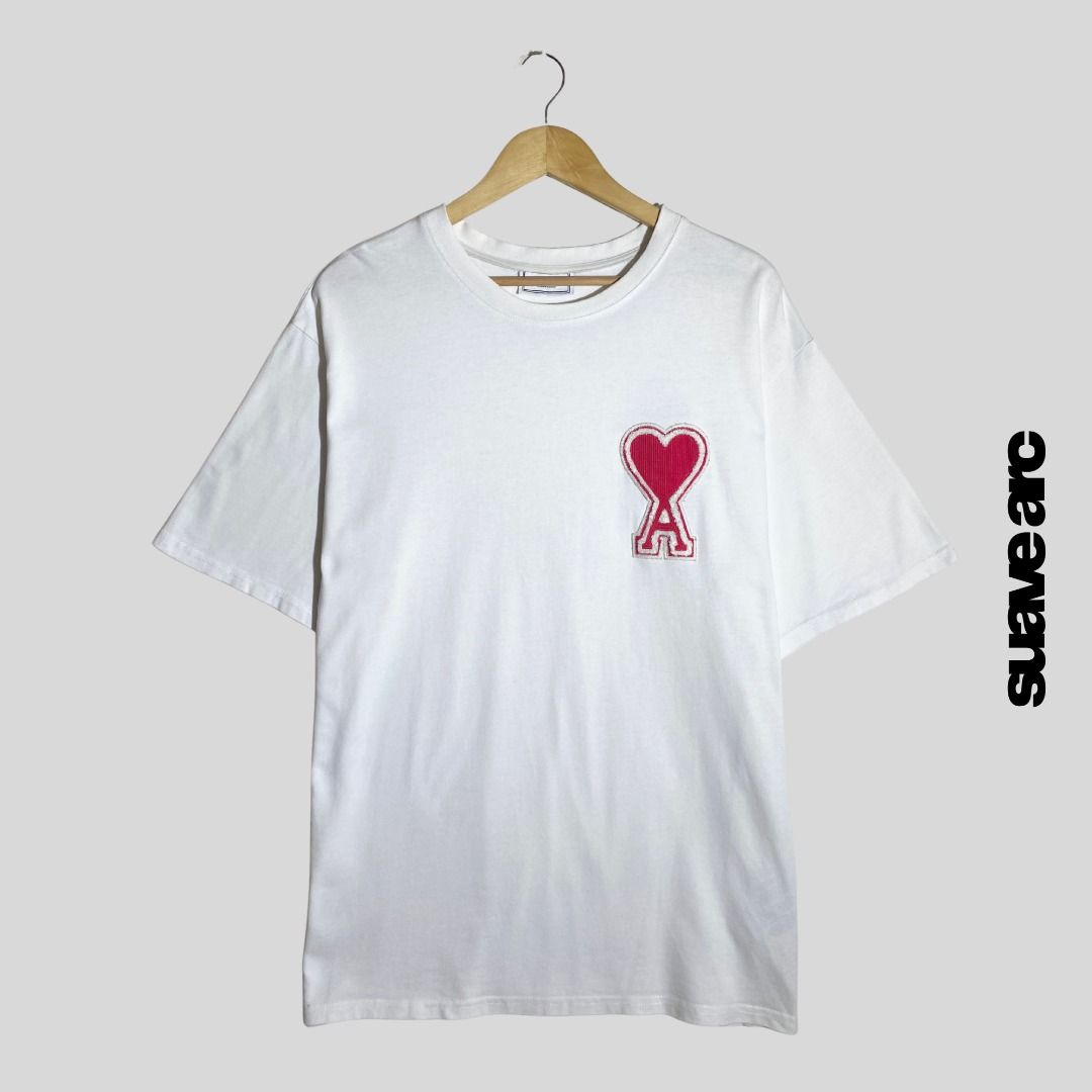 AMI BIG LOGO WHITE TSHIRT (Category: Tshirts & Polo Shirts ) located in La Trinidad. Submitted by suave.arc (Listing ID 1468847924, Image 1). Description: AMI BIG LOGO WHITE TSHIRT EXCELLENT CONDITION SIZE: XL ( 22x29 ) LOCATION: BAGUIO CITY / LA TRINIDAD.