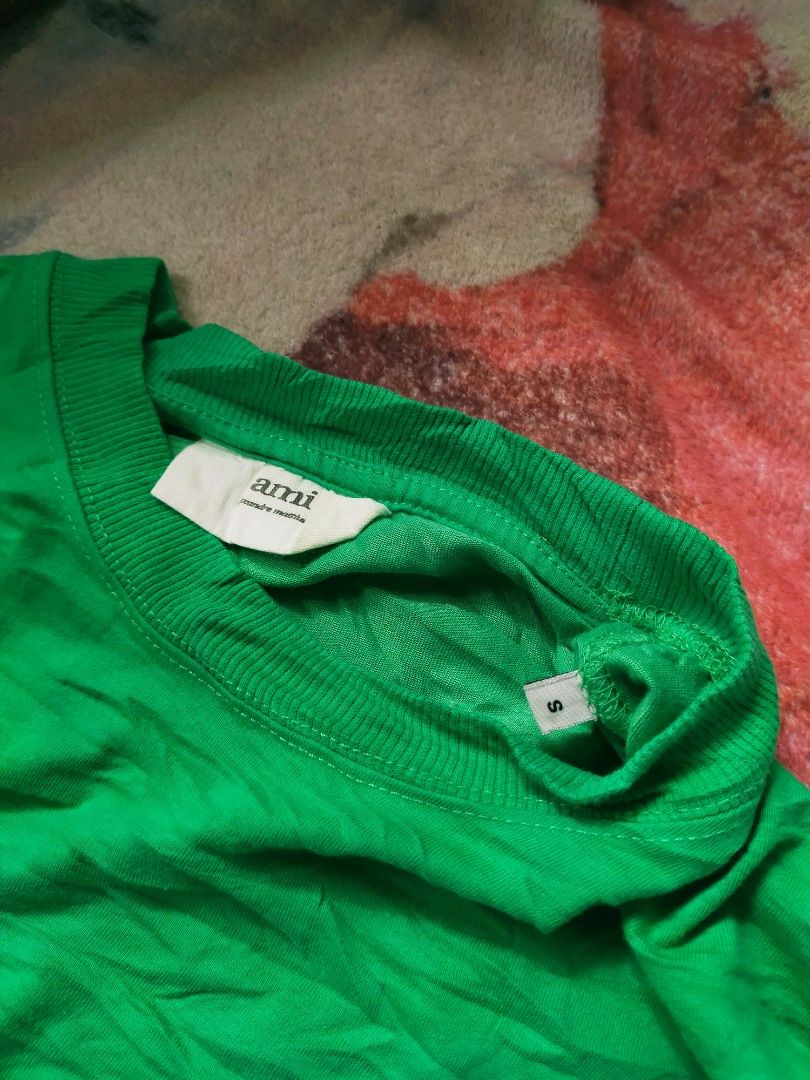 Ami paris green shirt (Category: Tshirts & Polo Shirts ) located in Manila. Submitted by kobemodina_0330 (Listing ID 1468759455, Image 3). Description: Ami paris green shirt Large to XL fittings As new condition 600 shipped 📥.