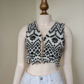 (Category: ) located in . Submitted by green.trendsetter (Listing ID 1468817093, Image 1). Description: .