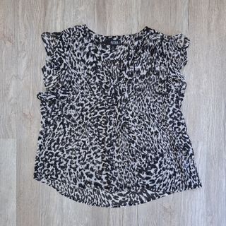 (Category: ) located in . Submitted by tavias.shop (Listing ID 1468816093, Image 1). Description: .