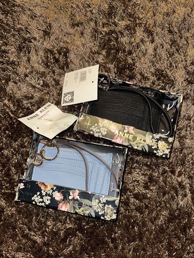 Anne Klein Boxed Wristlet (Category: Wallets & Card Holders) located in Pasig City. Submitted by thesipsnapofficial (Listing ID 1468832190, Image 1). Description: .
