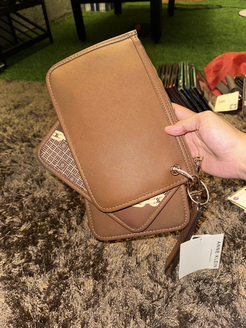 Anne Klein Trio Set (Category: Wallets & Card Holders) located in Pasig City. Submitted by thesipsnapofficial (Listing ID 1468843825, Image 2). Description: .