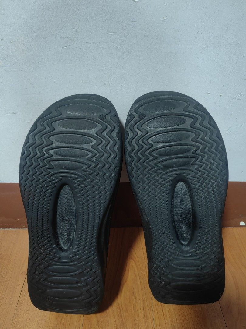 Anta Basketball Black Slides (Category: Slippers & Slides) located in Pasay City. Submitted by charlietueres3 (Listing ID 1468822729, Image 3). Description: ANTA Men Basketball Slippers Casual Slides Breathable Shock Absorption Non-Slip Casual - Item: Recovery Slides / Slippers - Color: Versatile all-black colorway - Condition: used but not abused - Size: 9.5/10 .