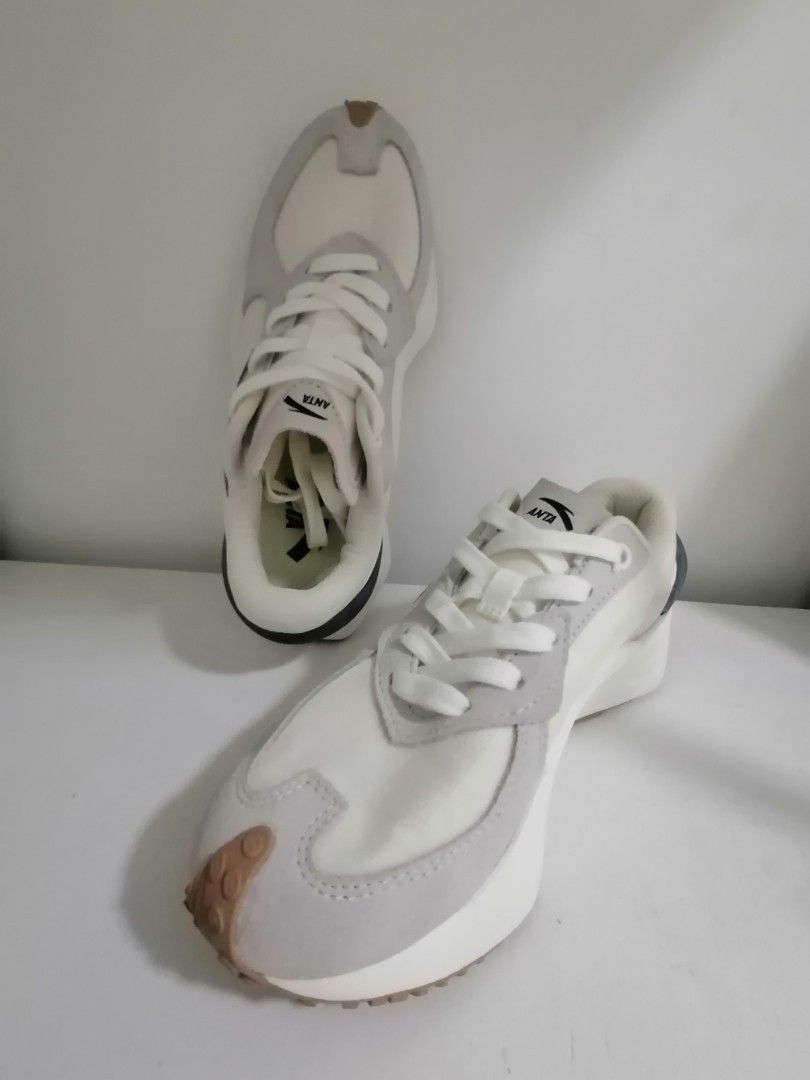 ANTA ROCK SUGAR 4 (Category: Sneakers) located in Manila. Submitted by zenwater-f559 (Listing ID 1468891071, Image 2). Description: For sale ANTA ROCK SUGAR 4 BRAND NEW SIZE : 36.5 2200 / 2,200 Loc. Taguig Bicutan FREE DELIVER WITHIN AREA .