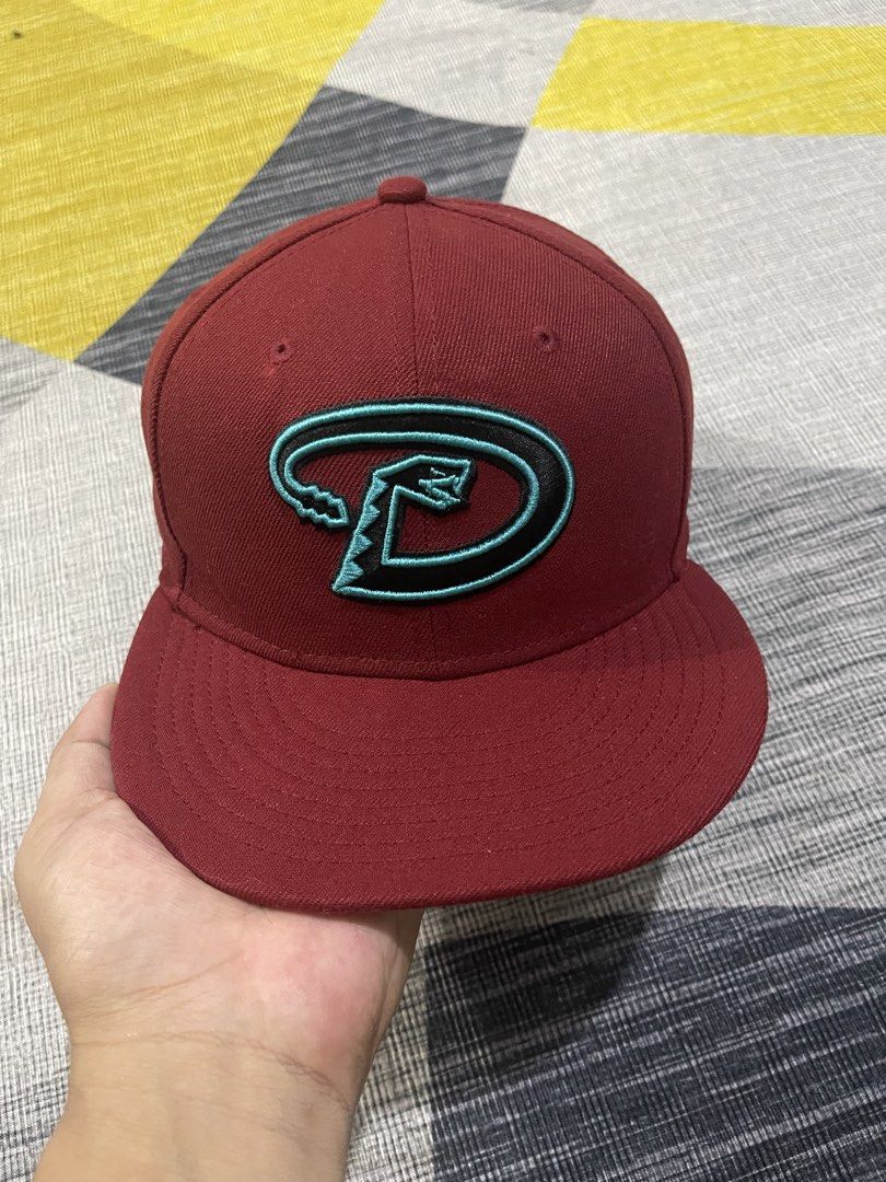 Arizona diamondbacks new era size 7 3/8 (Category: Caps & Hats) located in Taytay. Submitted by ekselentekondisyon (Listing ID 1468845462, Image 1). Description: Arizona diamondbacks New era Close cap Size 7 3/8 58.6 cm Excellent condition No issue Taytay rizal location.
