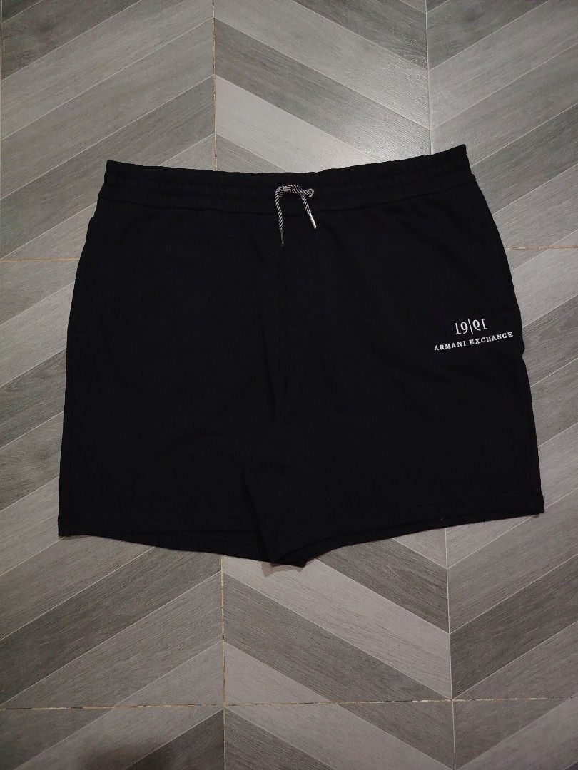 ARMANI EXCHANGE SWEATSHORT (Category: Shorts) located in Polomolok. Submitted by urfindsph (Listing ID 1468754967, Image 1). Description: Armani Exchange Sweatshort Like new Size XXL on Tag Actual 36-44 Length 20 Pm sir 📍.