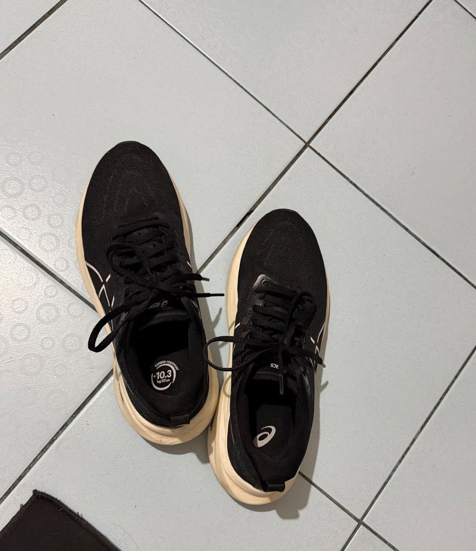 Asics GT-2000 Running Shoes Black (Category: Sneakers) located in Makati City. Submitted by elena.xxx (Listing ID 1468872281, Image 1). Description: Bought in Japan, Jan2025 Used for walks only. Probably used less than 10x only. - No box - 26cm on tag but fits my 25cm feet, probably because of its narrow design - Brand: Asics - Model: GT-2000 - Color: Black - Condition: Minor wear on the soles - Upper: Breathable mesh to keep feet cool - Sole: Cu