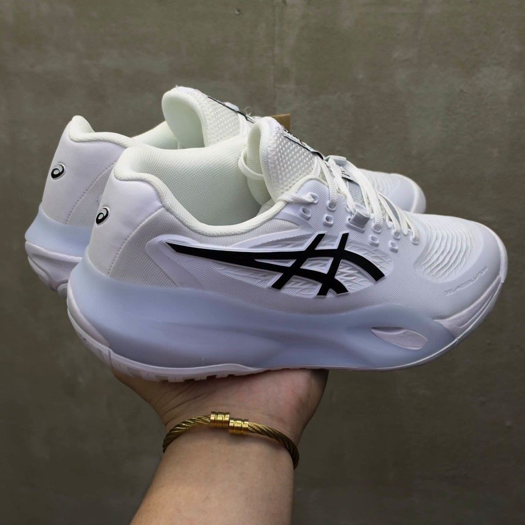 Asics Resolution 10 "White Black" 🛒 (Category: Sneakers) located in Manila. Submitted by josier_181 (Listing ID 1468884610, Image 3). Description: Available now Ma'am/Sir Pm for more details Your order via lalamove COD or GCASH payment. Kung anong nasa post ko po yun po mismo ang dadating na item sa inyo 💯 Good quality and condition Thank you and God bless Womens Size Guide 5US - 36 EU/FR - 22CM 6US - 37 EU/FR - 23CM 6.5US - 37.5 EU/FR - 23.5CM