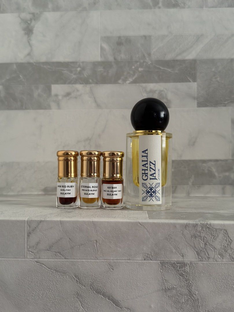 Assorted Attars Decluttering (Category: Fragrance & Deodorants) located in Singapore. Submitted by asianboyfrag (Listing ID 1468776535, Image 1). Description: • Sulaym: - Red Ruby Ghaliyah 1gr (ON HOLD) - Eternal Rose 1gr ($100) - Ka'bah 1447 2.5gr ($300) • Jinx: - ❌ Ghalia Jazz 3gr (SOLD) *Take both Sulayms for $400! Selling cheap to clear (mailing/courier is FREE) Payment by Paynow/Paylah, thanks!.