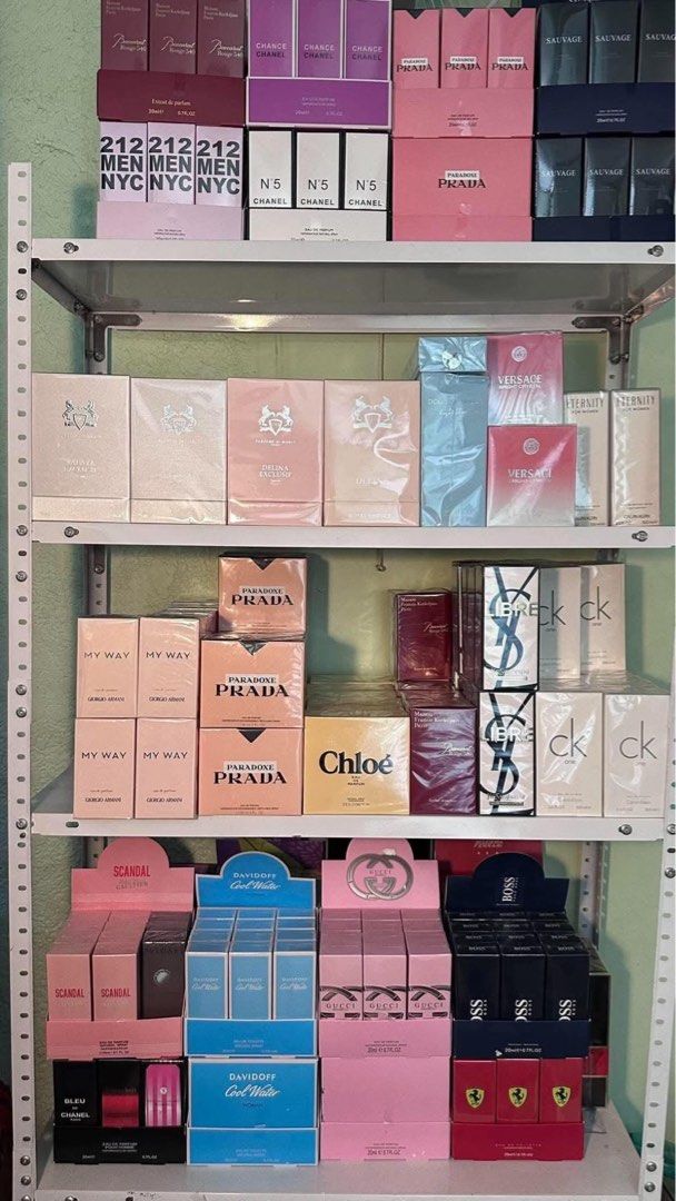 Assorted Designer Perfume Boxes Collection (Category: Fragrance & Deodorants) located in Manila. Submitted by silverlion_7d2d82 (Listing ID 1468843196, Image 3). Description: dupe/inspired fragrance lang po its made to smell very similar to a popular luxury or designer perfume po but its sold to a much lower price around 20%-30% manage expectations since prem copy an perfumes, if mataas expectations go for orig perfs..