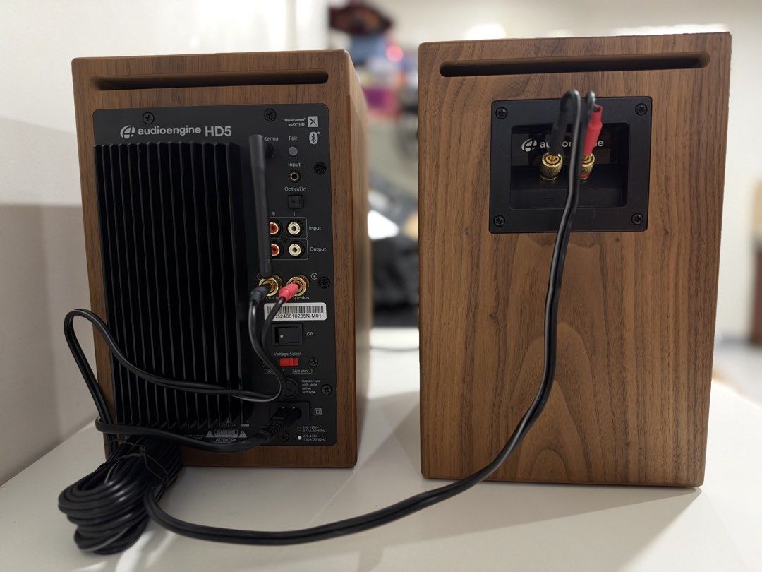Audioengine HD5 Wireless Powered Pair Speakers Walnut (Category: Soundbars, Speakers & Amplifiers) located in Marilao. Submitted by angelica10 (Listing ID 1468728115, Image 3). Description: - Model: Audioengine HD5 Wireless Powered Speakers (Walnut Finish) - Connectivity: Bluetooth aptX HD built-in for high-res wireless streaming - Condition: Excellent sound quality, ideal for desktop audio and music setups - Inclusions: Magnetic speaker grilles,