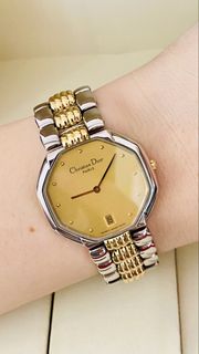 (Category: ) located in . Submitted by rujaywatches (Listing ID 1468771273, Image 1). Description: .