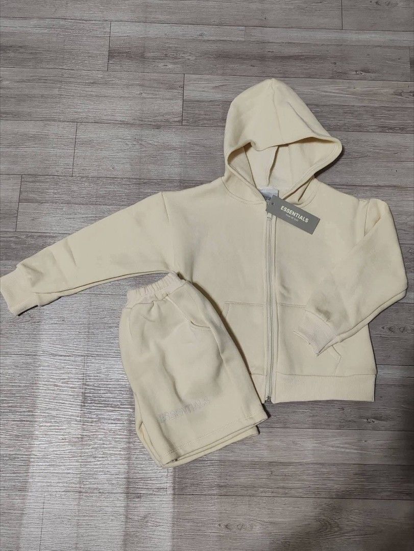 Authentic Essentials Terno Kids size 4T (Category: Babies & Kids Fashion) located in Manila. Submitted by toddlermamaph (Listing ID 1468782563, Image 1). Description: Size 4T Brandnew and Authentic 499 only.