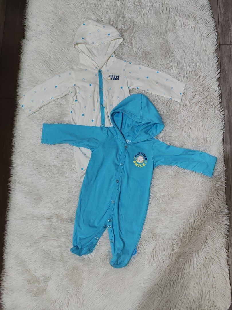 Authentic Garfield Frogsuit 3-6 months (Category: Babies & Kids Fashion) located in Manila. Submitted by toddlermamaph (Listing ID 1468781400, Image 2). Description: Original Garfield Frogsuit 3-6 months Bought from SM Store 250 each 2 for 400 only.