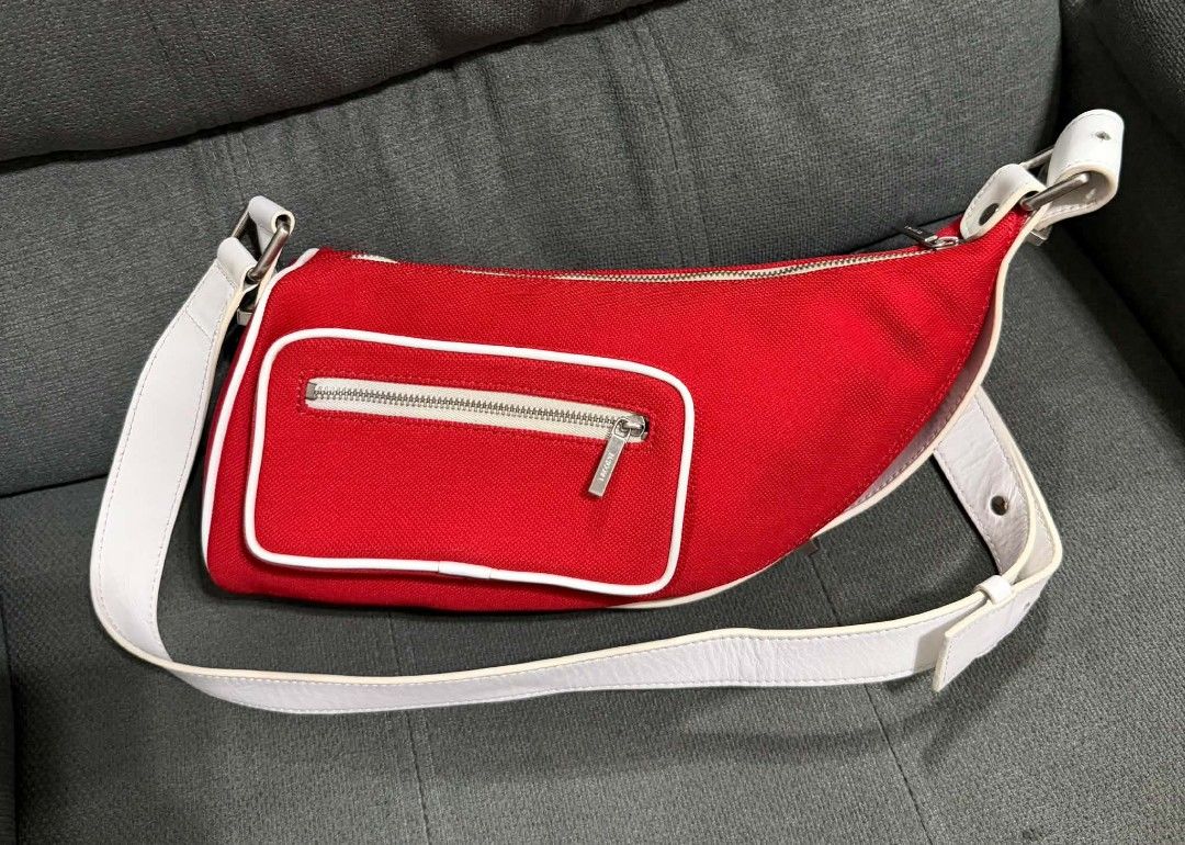 Authentic Lacoste Crossbody (Category: Cross-body Bags) located in Quezon City. Submitted by luxxechic (Listing ID 1468750514, Image 1). Description: with etiketa canvas and leather material adjustable strap looks new no issue actual photo posted mop; gcash.