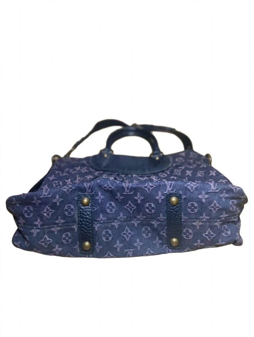 Authentic Louis Vuitton Monogram Black Denim Neo Cabby (Category: Luxury Bags & Wallets) located in Taguig. Submitted by owlthrifty (Listing ID 1468892779, Image 2). Description: Authentic ✔️💯 In excellent condition ✔️💯 Issue: light fade sa zipper and sa tag a common issue for a vintage bag since nagamit (need to clean also).