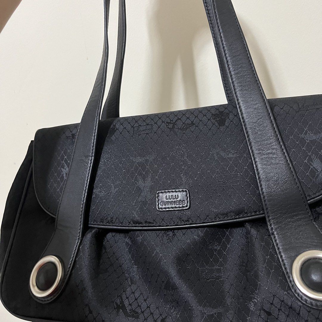 Authentic Lulu Guinness London Preloved (Category: Shoulder Bags) located in Lubao. Submitted by mm.olshop (Listing ID 1468890820, Image 2). Description: Love this Bag guys! Looks new Condition. Love the simple design.😍 You gonna love this bag! 😍 Message me if you want to see more photos. 📌Payment first📌 Happy Shopping!🥰🫶 .