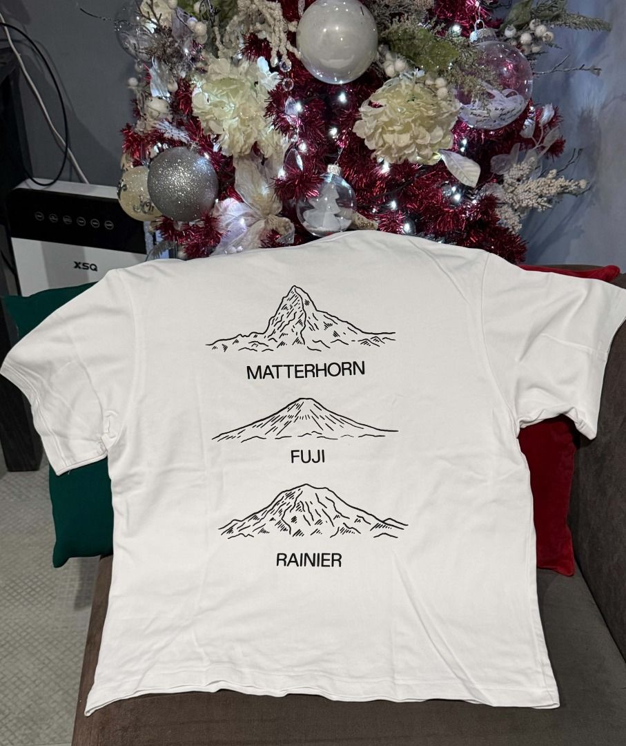 Authentic ON CLOUD T-Shirt (Category: Formal Shirts) located in Marikina City. Submitted by thevelvetcat (Listing ID 1468881340, Image 2). Description: Featuring the On logo on the front and a mountain graphic at the back. Color: White Size: Medium (oversized).