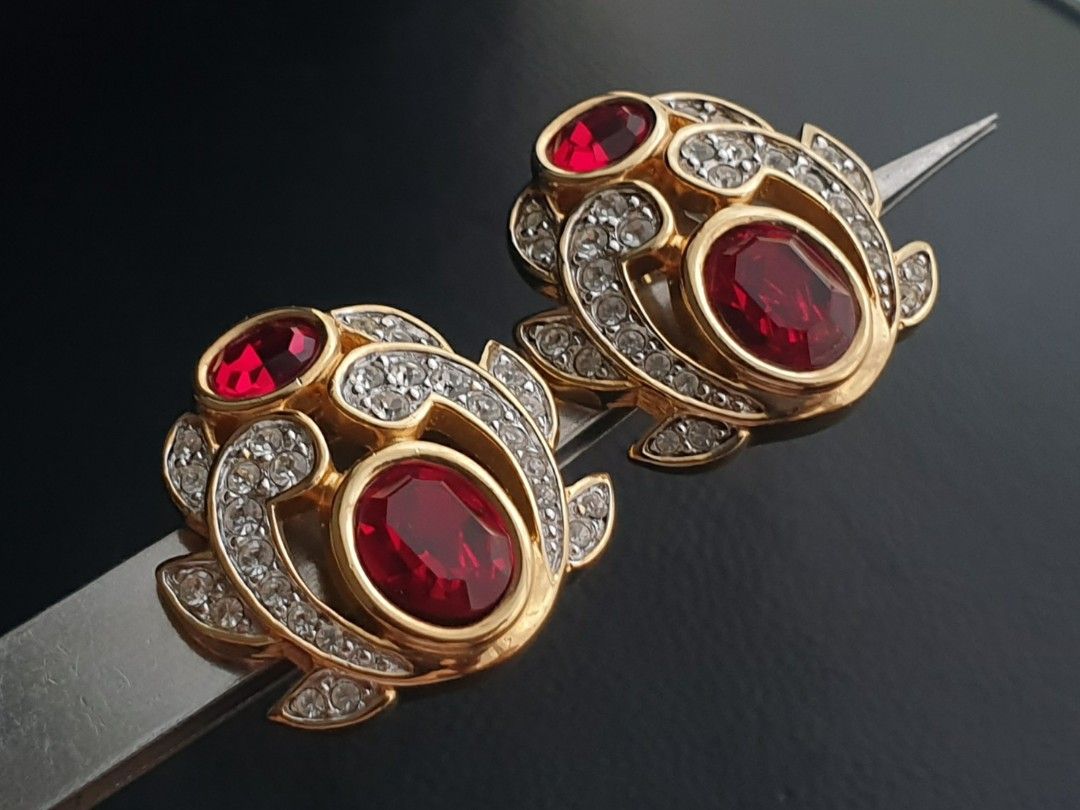 Authentic Swarovski Clip Earrings (Category: Earrings) located in Quezon City. Submitted by WasalakTwo (Listing ID 1468802271, Image 3). Description: Bought in Japan Authentic Excellent condition Clean and presentable Open for delivery nationwide.