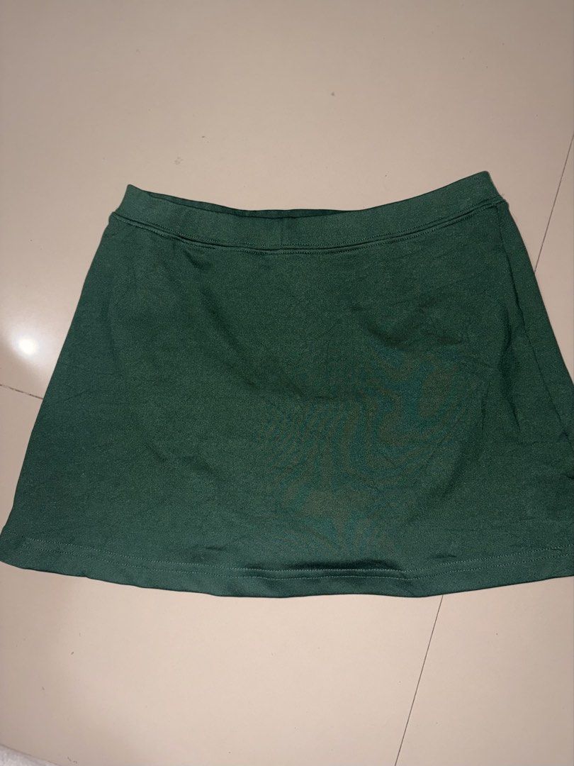 98. Authentic Varsity Spirit Cheer Practice Skort (Size 34) (Category: Activewear) located in Manila. Submitted by athenabrave (Listing ID 1468891923, Image 2). Description: Authentic Varsity Spirit Cheerleading Skort / Skirt with Built-in Shorts Great for cheer practice, dance, tennis, workouts, or casual athleisure wear! This is an official item from the US brand Varsity Spirit, known for high-quality team athletic gear. • Brand: Varsity Spirit