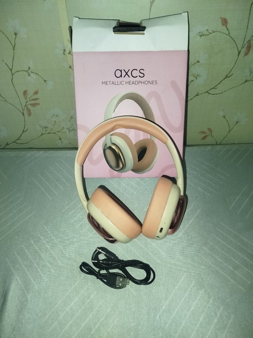 AXCS Headphone (Category: Headphones & Headsets) located in Taguig. Submitted by plumdt. (Listing ID 1468921864, Image 1). Description: Used. Bought this 699 sa sm..