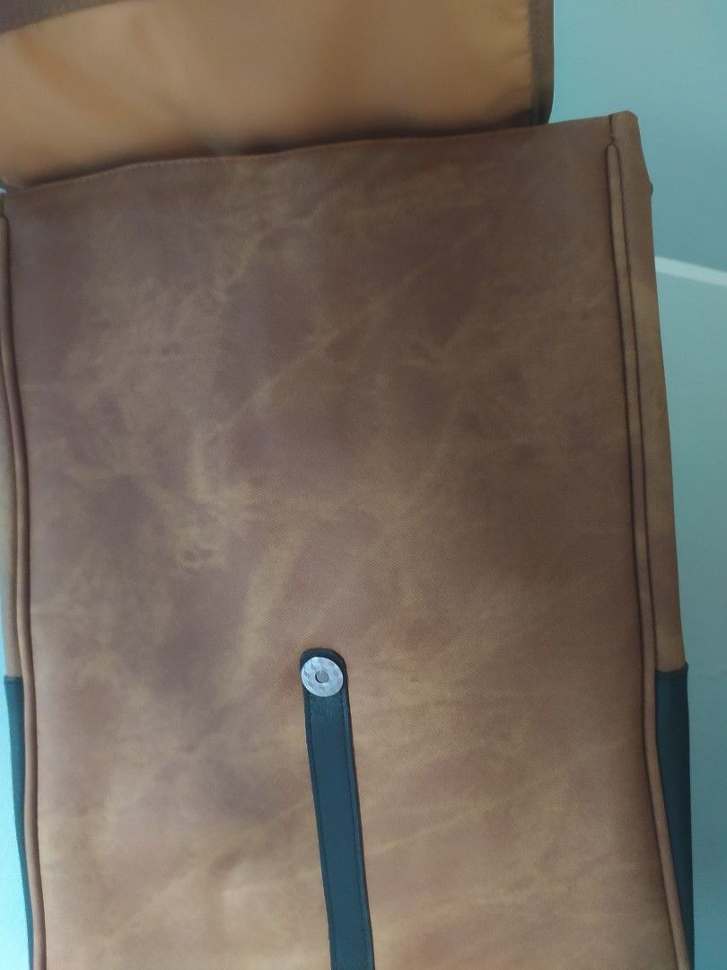 Backpack Jura (Category: Everything Else Others) located in Manila. Submitted by timtam04 (Listing ID 1468927224, Image 3). Description: .