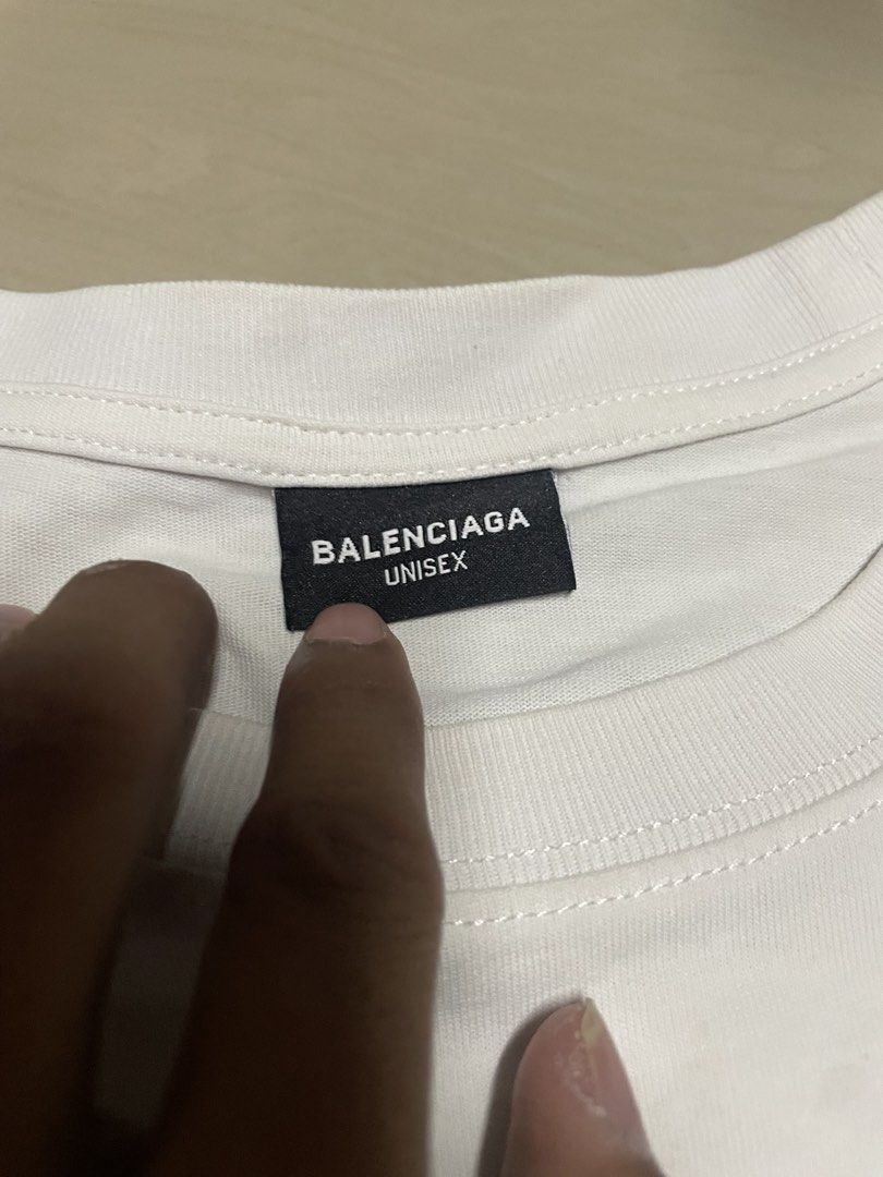BALENCIAGA (Category: Tshirts & Polo Shirts ) located in Batangas. Submitted by thriftniorloks (Listing ID 1468791140, Image 3). Description: Dimensions Width: 22 Length: 27.