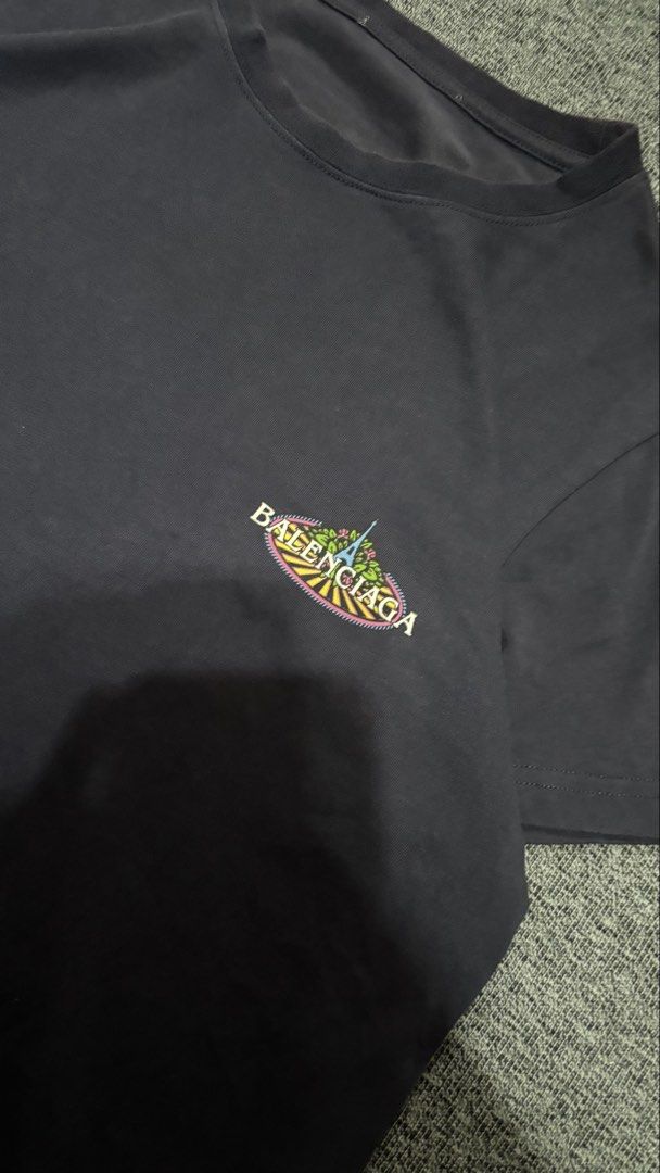 BALENCIAGA BONJOUR (Category: Luxury Apparel) located in Silang. Submitted by aljones64 (Listing ID 1468776852, Image 2). Description: .