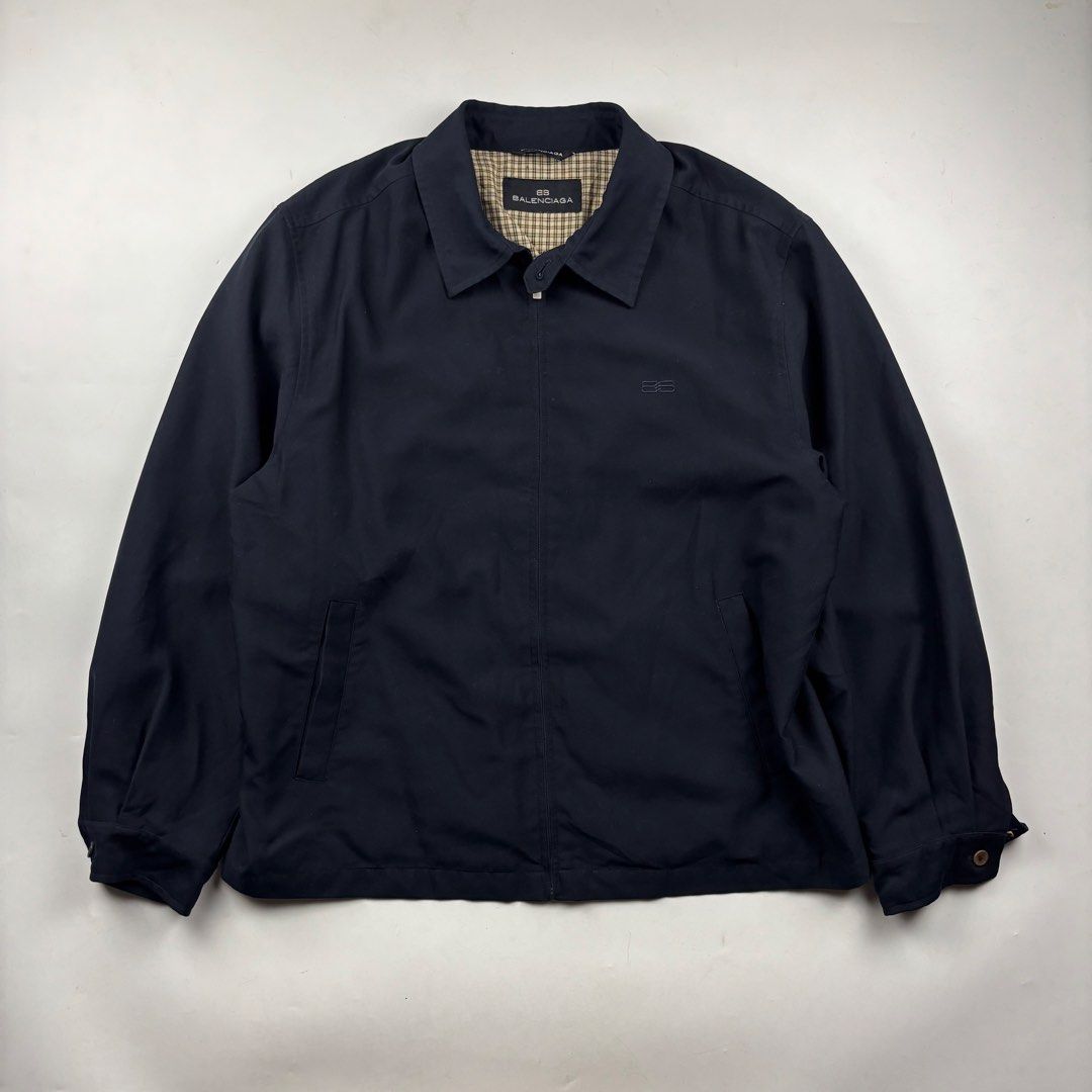Balenciaga Harrington (Category: Coats, Jackets and Outerwear) located in Makati City. Submitted by ragrepository (Listing ID 1468732657, Image 1). Description: Balenciaga Harrington Fits XL Length- 28” Pit to pit- 24.5” Sleeves- 25” Shoulder-20” Condition-9/10 Flaw- 1 Missing cuff button .