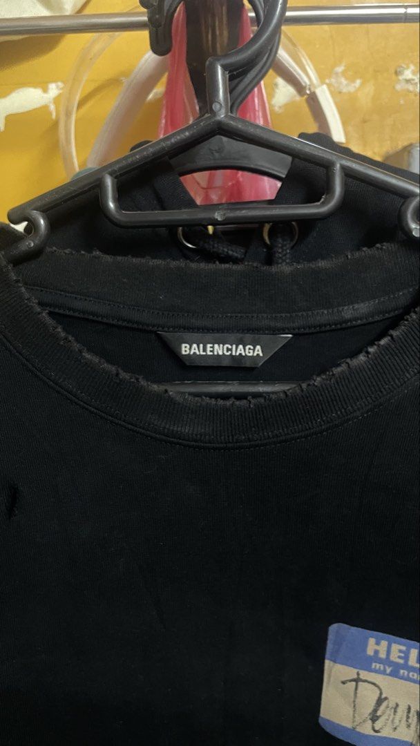 balenciaga tshirt (Category: Tshirts & Polo Shirts ) located in Manila. Submitted by acervr (Listing ID 1468844833, Image 3). Description: .