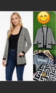 (Category: ) located in . Submitted by luxurygarments (Listing ID 1467717044, Image 1). Description: .