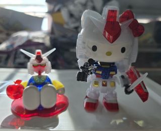 Bandai x Hello Kitty Gundam RX-78-2 聯乘模型, 玩具收藏品, 手辦及模型, 高達及模型組合 - Carousell