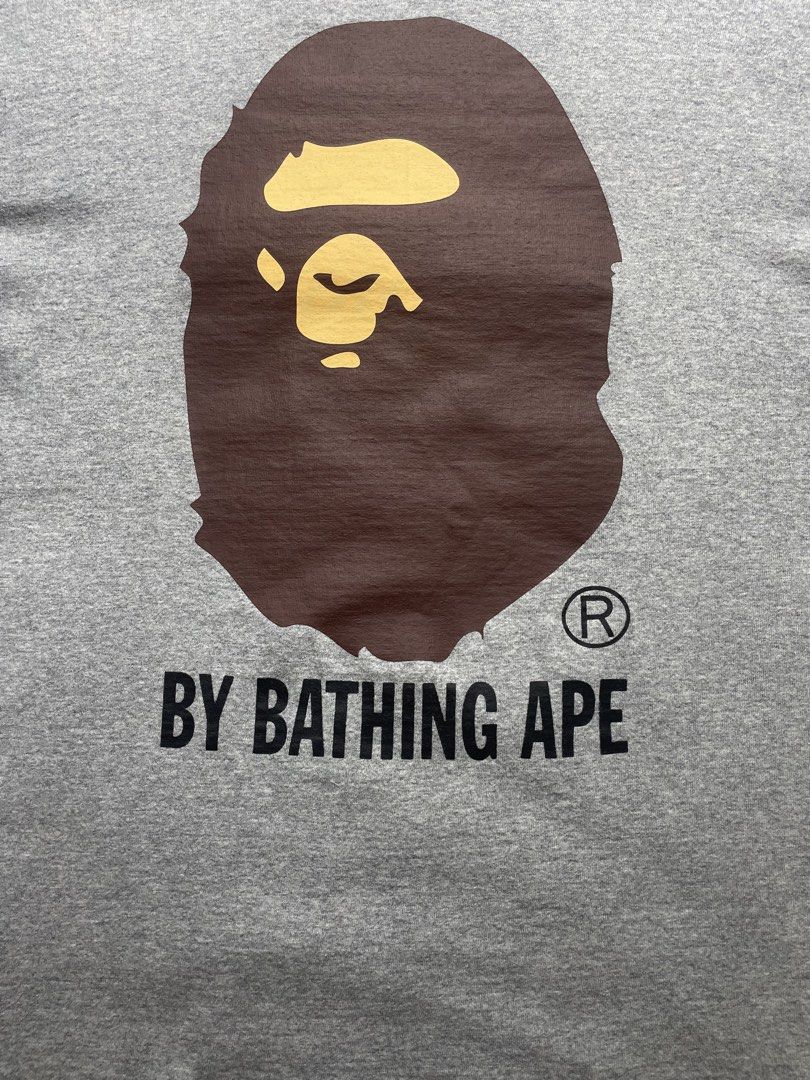 BAPE BIG HEAD (Category: Tshirts & Polo Shirts ) located in Cabanatuan. Submitted by rmsdnl (Listing ID 1468875178, Image 2). Description: Large on tag 21.5x27 color rate:9.5/10 issue:none Excellent condition price is negotiable.