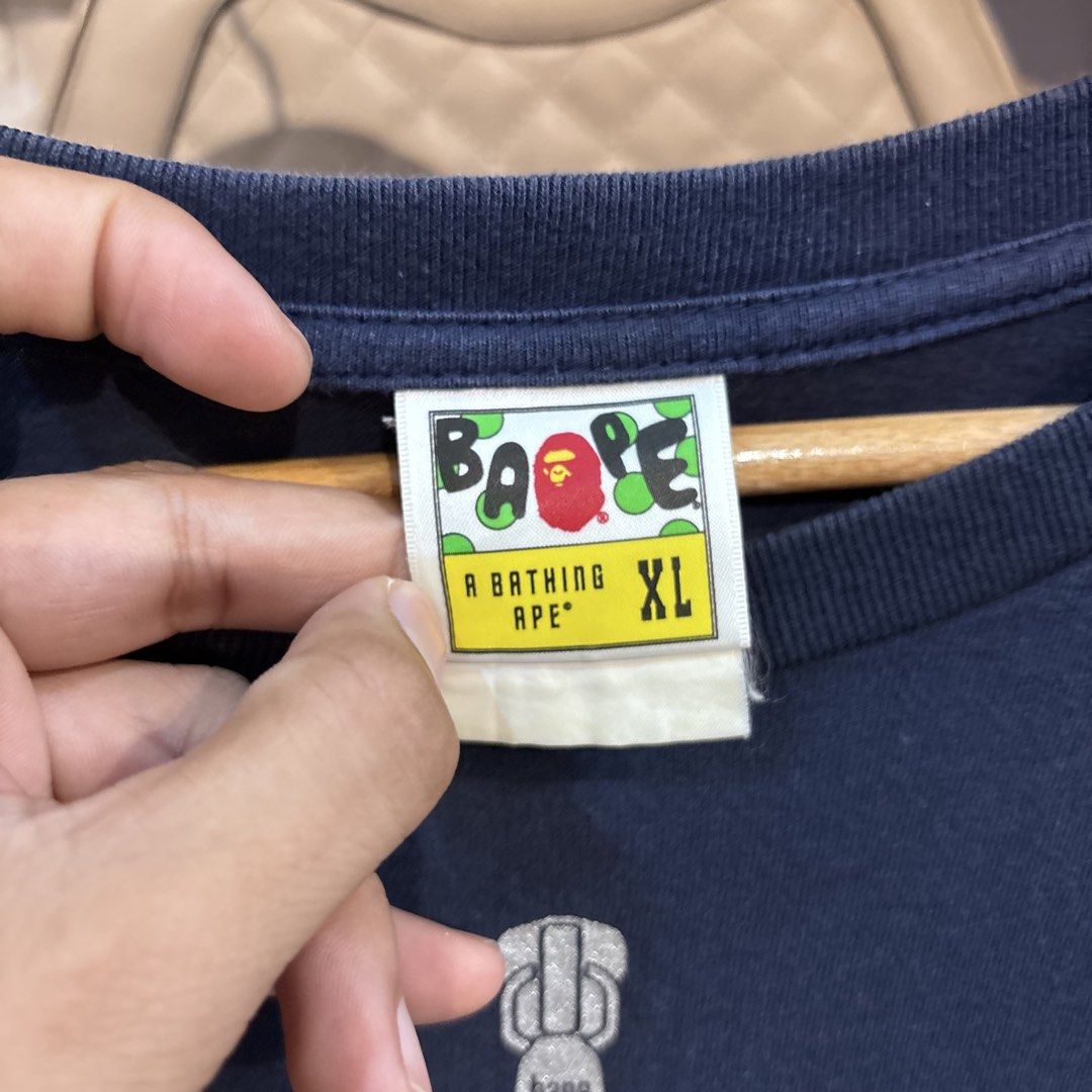 Bape Shark Glow in the dark (Category: Activewear) located in Rizal. Submitted by doyskie.star (Listing ID 1468737105, Image 3). Description: BapeShark Glow in the dark 21 x 29 Complete tags Need wash.